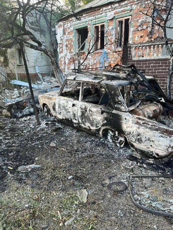 📍Харківщина, 5 липня
▪️Протягом доби окупанти завдали ракетного удару по місту Первомайський та селищу Білий Колодязь 📍Харківщина, 5 липня
▪️Протягом доби окупанти завдали ракетного удару по місту Первомайський та селищу Білий Колодязь