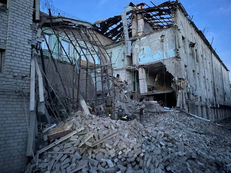 ⏺78 ударів по 20 населених пунктах: ворог продовжує гатити по Запорізькій області ⏺78 ударів по 20 населених пунктах: ворог продовжує гатити по Запорізькій області