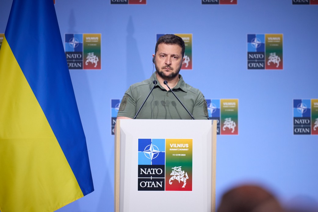 Безпека – це наше ключове завдання на саміті НАТО – Володимир Зеленський за результатами зустрічі з Єнсом Столтенбергом у Вільнюсі Безпека – це наше ключове завдання на саміті НАТО – Володимир Зеленський за результатами зустрічі з Єнсом Столтенбергом у Вільнюсі