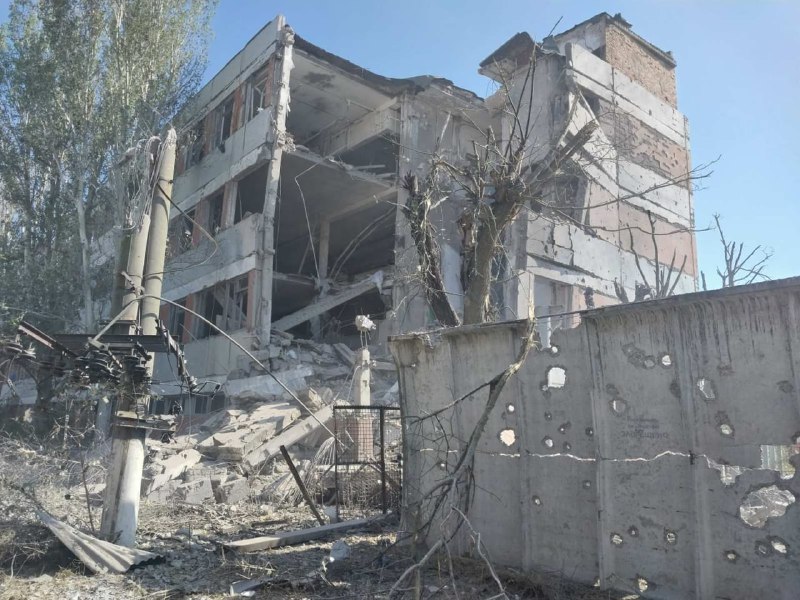 За останню добу ворог здійснив 60 обстрілів по 12 населеним пунктам Запорізької області За останню добу ворог здійснив 60 обстрілів по 12 населеним пунктам Запорізької області