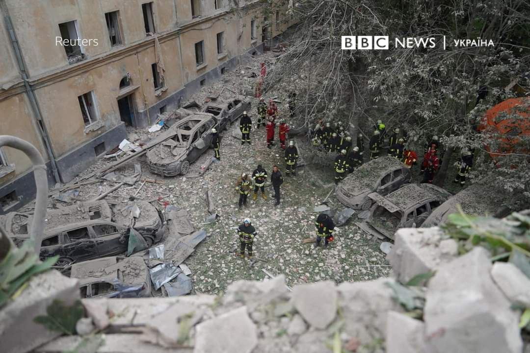 Церква нас врятувала – ви діти війни: у Львові оговтуються від найбільш руйнівної ракетної атаки росіян по місту та області Церква нас врятувала – ви діти війни: у Львові оговтуються від найбільш руйнівної ракетної атаки росіян по місту та області