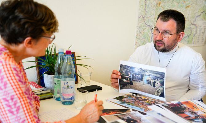 «Церква в Україні стає місцем зустрічі людей більш ніж однієї нації», — владика Максим Рябуха до представників «Церкви у потребі» «Церква в Україні стає місцем зустрічі людей більш ніж однієї нації», — владика Максим Рябуха до представників «Церкви у потребі»