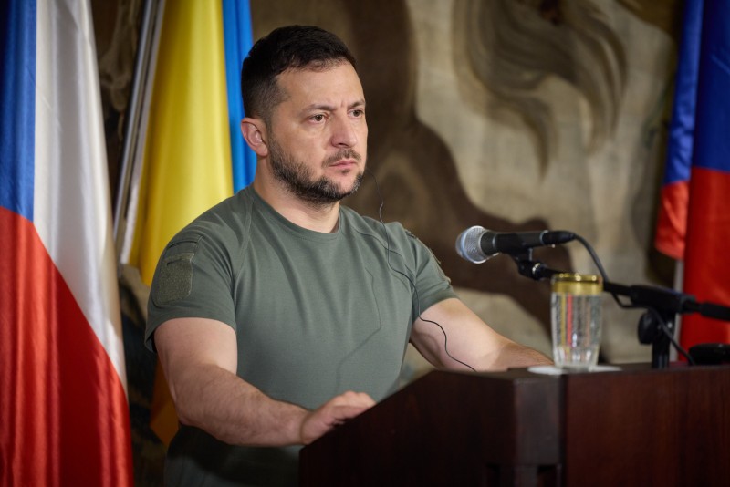 Чехія та її народ своєю підтримкою України реально допомагають наближати перемогу – Володимир Зеленський після зустрічі з Президентом Петром Павелом Чехія та її народ своєю підтримкою України реально допомагають наближати перемогу – Володимир Зеленський після зустрічі з Президентом Петром Павелом