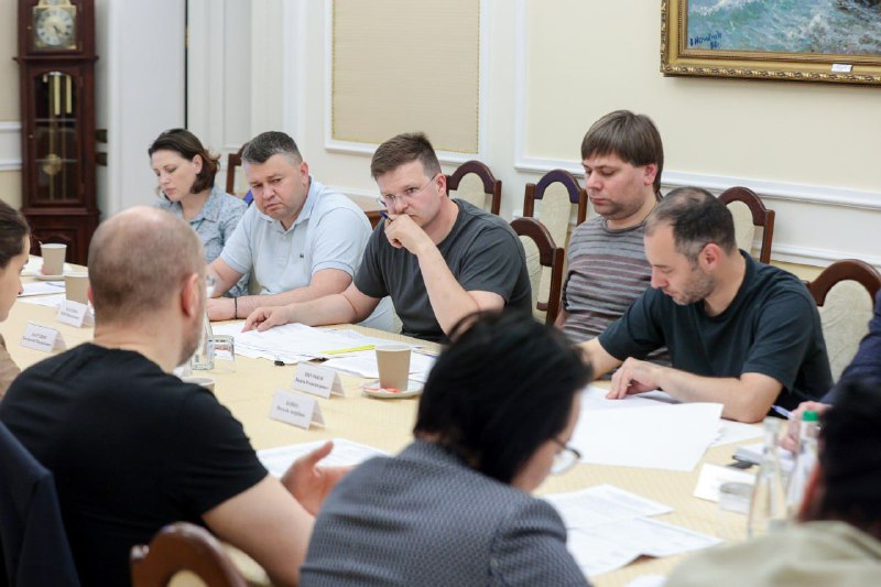Активно готуємося до осінньо-зимового періоду. Спільно з Віцепрем’єр-міністром з відновлення Активно готуємося до осінньо-зимового періоду. Спільно з Віцепрем’єр-міністром з відновлення
