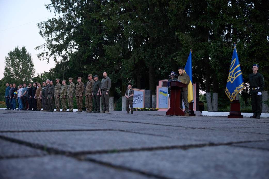 Глава держави повідомив про призначення Героя України полковника Олександра Півненка командувачем Національної гвардії Глава держави повідомив про призначення Героя України полковника Олександра Півненка командувачем Національної гвардії