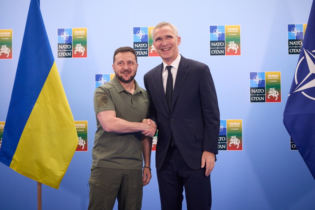 Є однозначність у тому, що Україна буде в НАТО – Володимир Зеленський Є однозначність у тому, що Україна буде в НАТО – Володимир Зеленський