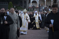 «Ми прийшли до Мами, щоб принести Їй наш біль»: у Зарваниці розпочалася Всеукраїнська проща «Ми прийшли до Мами, щоб принести Їй наш біль»: у Зарваниці розпочалася Всеукраїнська проща