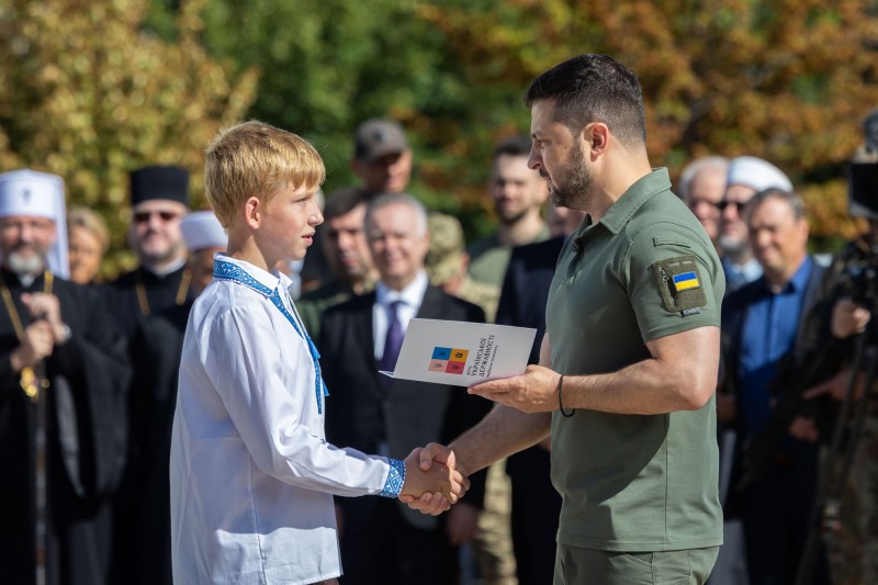 Наша державність – це наша відповідь на потребу в безпеці та мирі для України – Президент з нагоди Дня Української Державності Наша державність – це наша відповідь на потребу в безпеці та мирі для України – Президент з нагоди Дня Української Державності