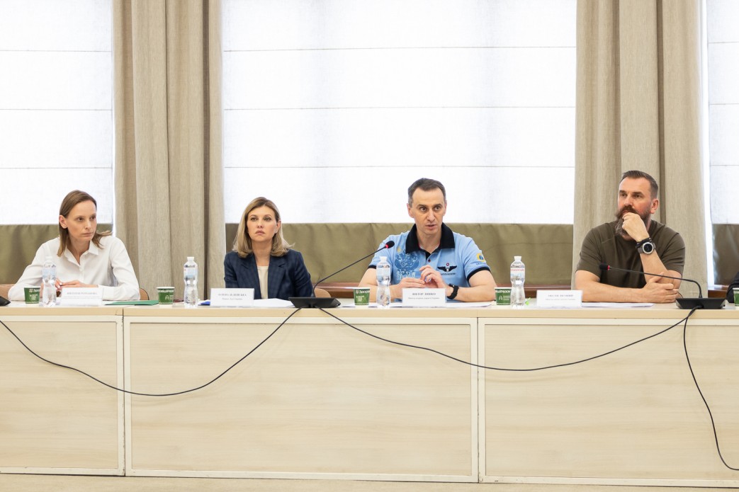 Олена Зеленська: Реформа шкільного харчування не лише про їжу, вона й про вміння допомагати і взаємодіяти Олена Зеленська: Реформа шкільного харчування не лише про їжу, вона й про вміння допомагати і взаємодіяти