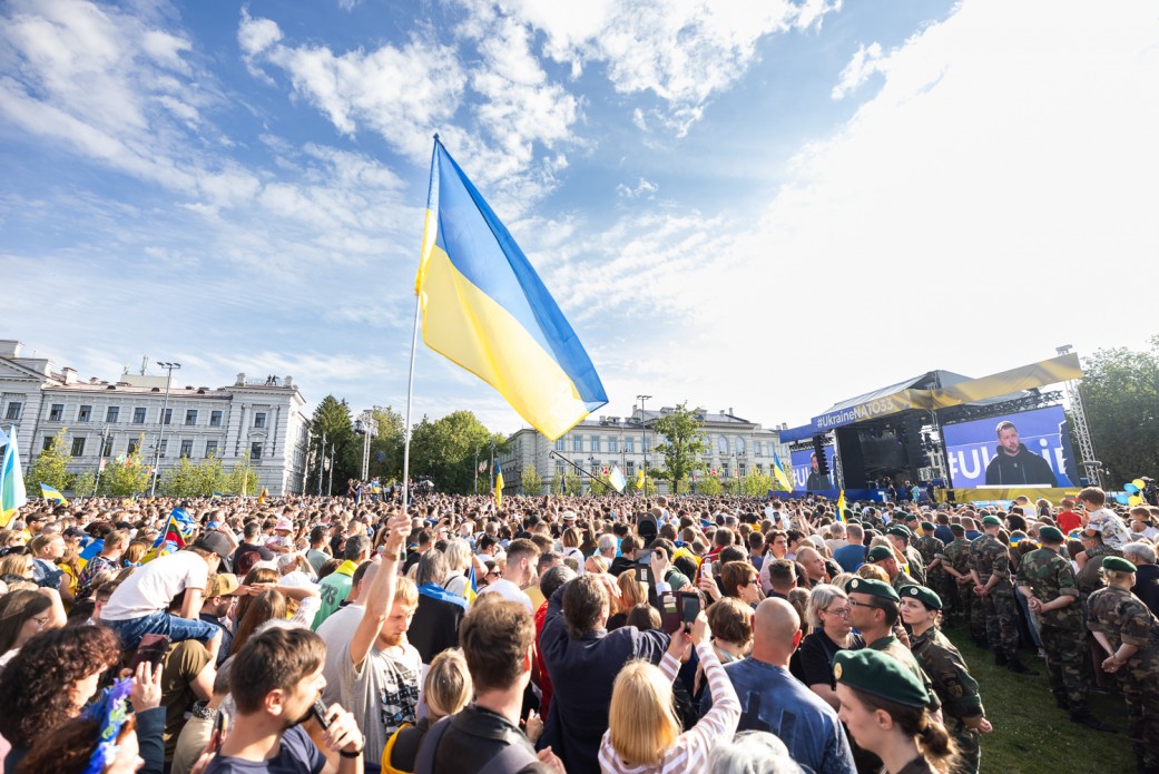 У межах саміту НАТО Президент України зустрівся з Прем’єр-міністром Канади У межах саміту НАТО Президент України зустрівся з Прем’єр-міністром Канади