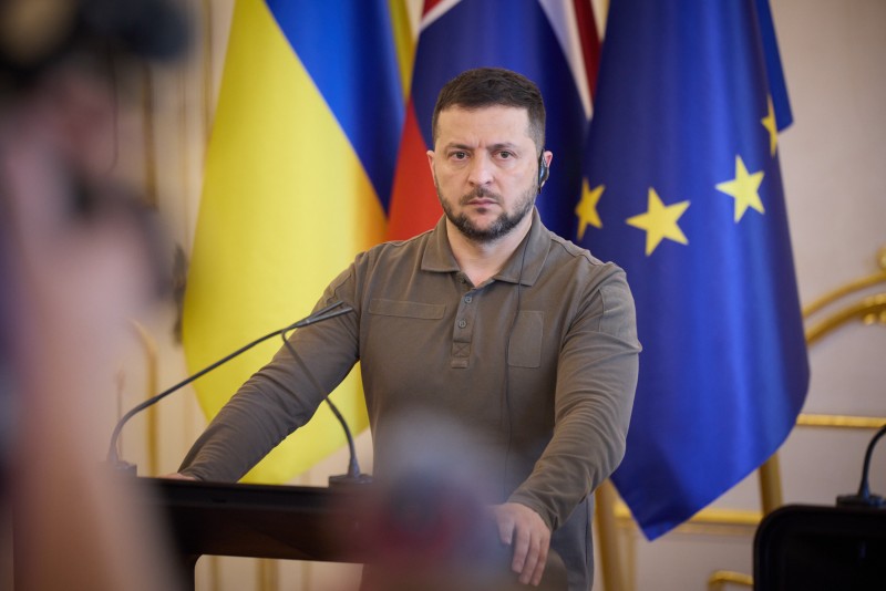 Володимир Зеленський: Сьогодні бути проукраїнським означає бути проєвропейським, а проросійська позиція є протерористичною Володимир Зеленський: Сьогодні бути проукраїнським означає бути проєвропейським, а проросійська позиція є протерористичною