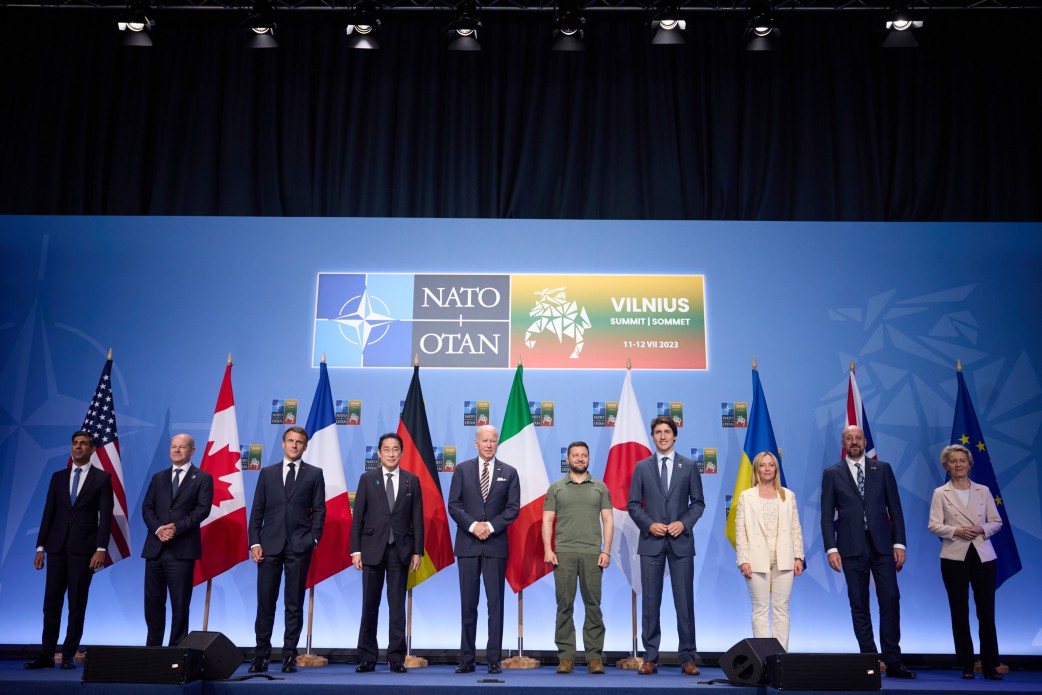 За участю Володимира Зеленського лідери країн G7 погодили Спільну декларацію про підтримку України За участю Володимира Зеленського лідери країн G7 погодили Спільну декларацію про підтримку України