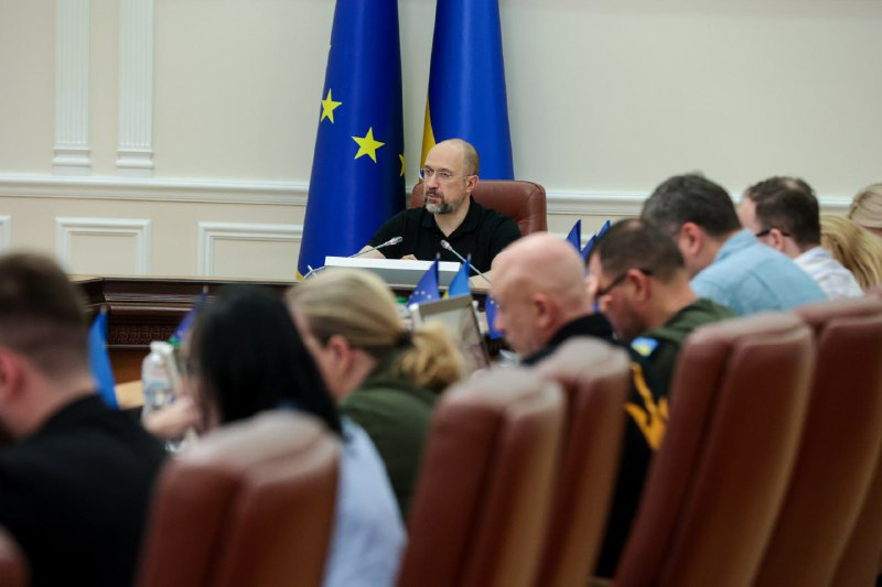 Українці не самі на складному шляху щоденних викликів. Проукраїнська коаліція допомагала, допомагає і буде допомагати зараз і після війни Українці не самі на складному шляху щоденних викликів. Проукраїнська коаліція допомагала, допомагає і буде допомагати зараз і після війни