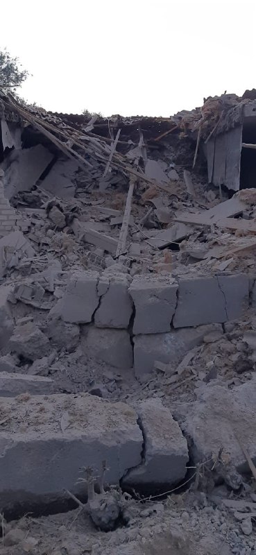 ⏺Поранений та загиблий внаслідок обстрілу у прифронтовому селі - російські війська б'ють по цивільних ⏺Поранений та загиблий внаслідок обстрілу у прифронтовому селі - російські війська б'ють по цивільних
