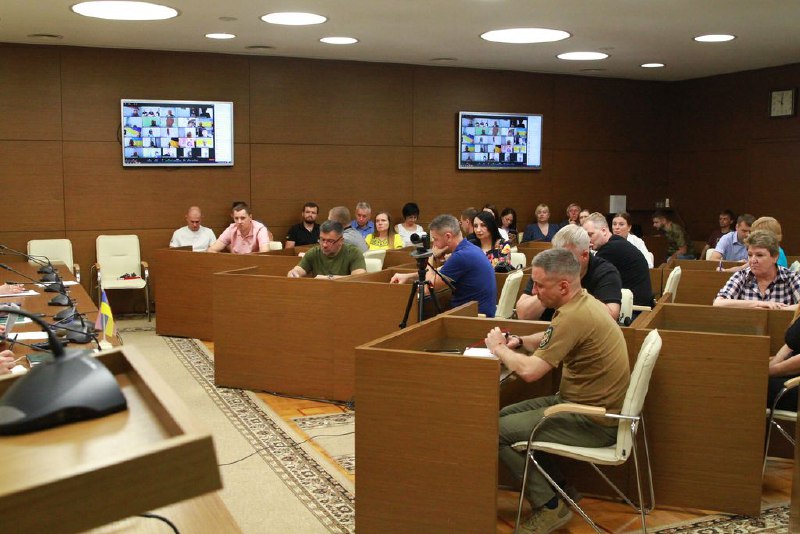 Все, що потрібно знати про ворога – росіяни прийшли на нашу землю нищити міста та вбивати мирних людей Все, що потрібно знати про ворога – росіяни прийшли на нашу землю нищити міста та вбивати мирних людей