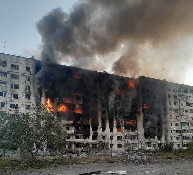 ⏺ 97 ударів по Запорізький області – уражень зазнали 24 населені пункти
ворог здійснив 84 артилерійські обстріли по території Магдалинівки ⏺ 97 ударів по Запорізький області – уражень зазнали 24 населені пункти
ворог здійснив 84 артилерійські обстріли по території Магдалинівки