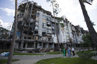 Допомогти відновитися після війни: президент &laquo;CNEWA&raquo; відвідав Ірпінь і&nbsp;Макарів