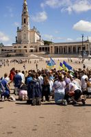 Дорогою до&nbsp;Лісабона українська молодь молилася до&nbsp;Фатімської Богородиці за&nbsp;мир в&nbsp;Україні