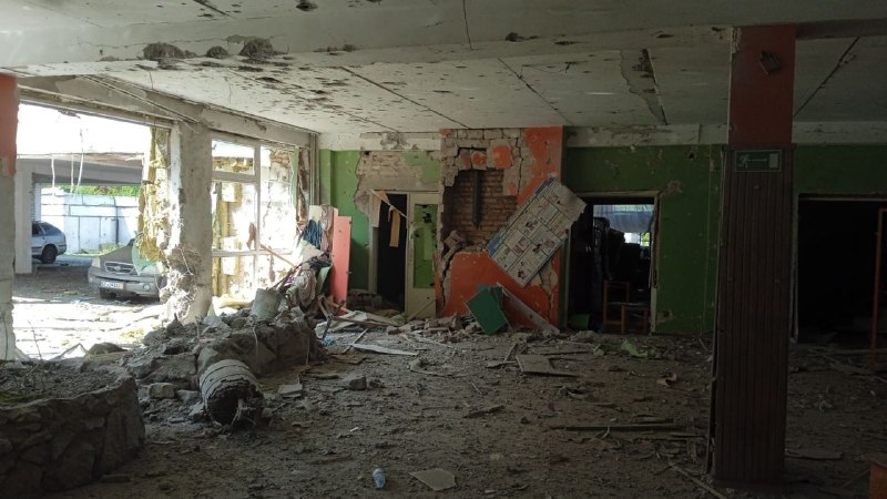 ⏺ 104 удари за минулу добу - ураження зазнали 27 населених пунктів
ворог здійснив 79 артилерійських обстрілів по території Гуляйполя ⏺ 104 удари за минулу добу - ураження зазнали 27 населених пунктів
ворог здійснив 79 артилерійських обстрілів по території Гуляйполя