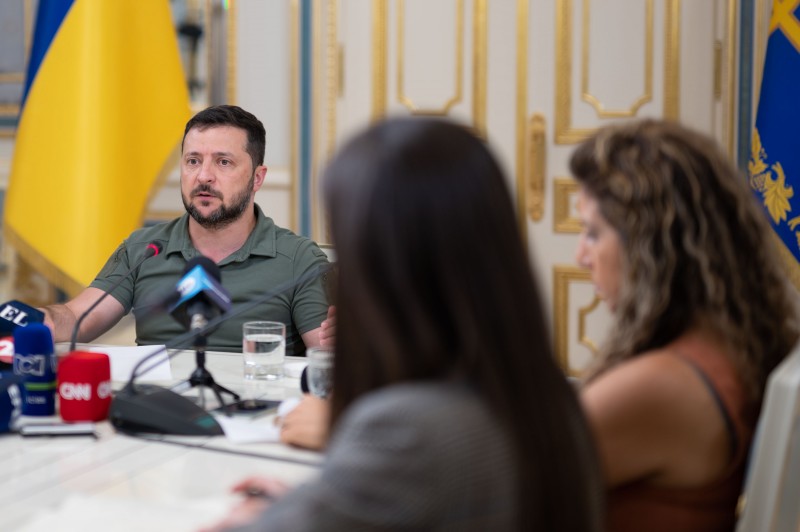 Формула миру – універсальна, і після України вона може бути базою для подолання інших військових конфліктів і глобальних проблем – Володимир Зеленський Формула миру – універсальна, і після України вона може бути базою для подолання інших військових конфліктів і глобальних проблем – Володимир Зеленський