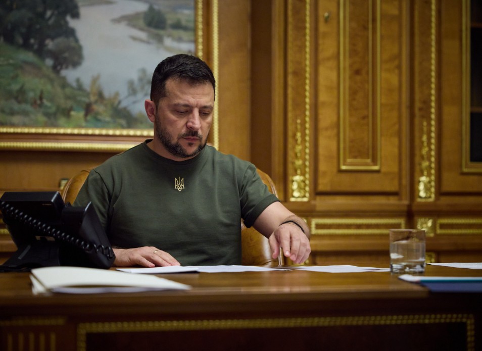 Глава держави обговорив із Президентом Замбії реалізацію Формули миру та продовження дії «зернового коридору» Глава держави обговорив із Президентом Замбії реалізацію Формули миру та продовження дії «зернового коридору»