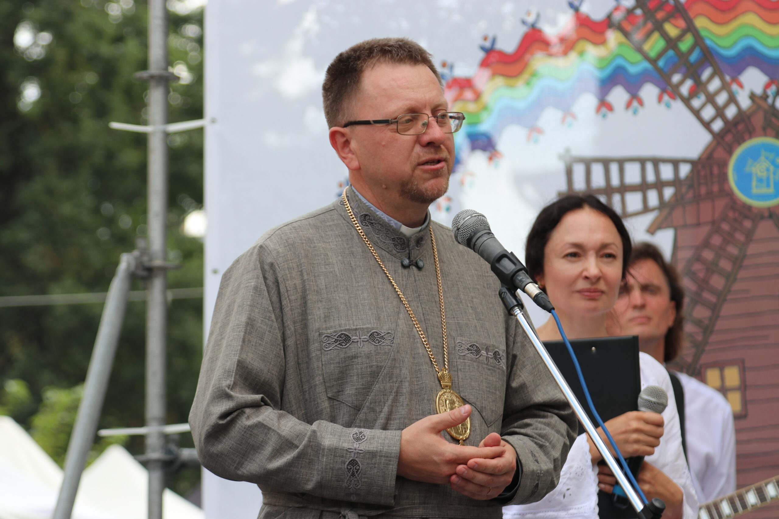 “Єдність – це запорука нашої сили і витривалості”: Владика Володимир під час відкриття національного “Сорочинського ярмарку” у Львові “Єдність – це запорука нашої сили і витривалості”: Владика Володимир під час відкриття національного “Сорочинського ярмарку” у Львові