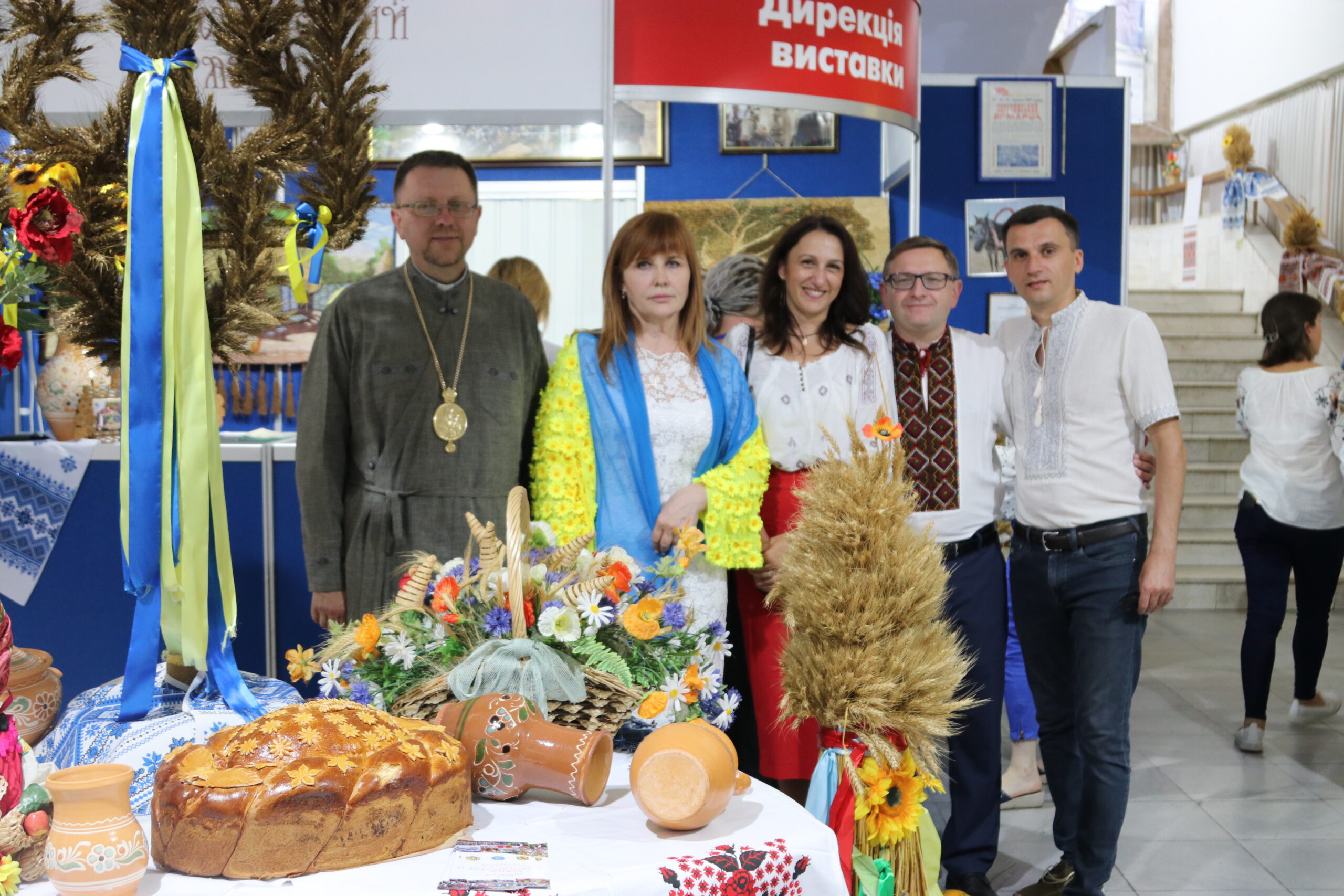 “Єдність – це запорука нашої сили і витривалості”: Владика Володимир під час відкриття національного “Сорочинського ярмарку” у Львові “Єдність – це запорука нашої сили і витривалості”: Владика Володимир під час відкриття національного “Сорочинського ярмарку” у Львові