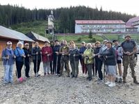 Матері та дружини полеглих воїнів піднялися на Говерлу Матері та дружини полеглих воїнів піднялися на Говерлу