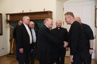 &laquo;Ми&nbsp;тут, щоб торкнутися ран війни&raquo;: делегація єпископів і&nbsp;мирян Австралійської Католицької Церкви відвідує Україну