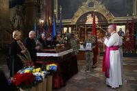 &laquo;Ми&nbsp;тут, щоб торкнутися ран війни&raquo;: Делегація єпископів та&nbsp;мирян Австралійської Католицької Церкви відвідує Україну