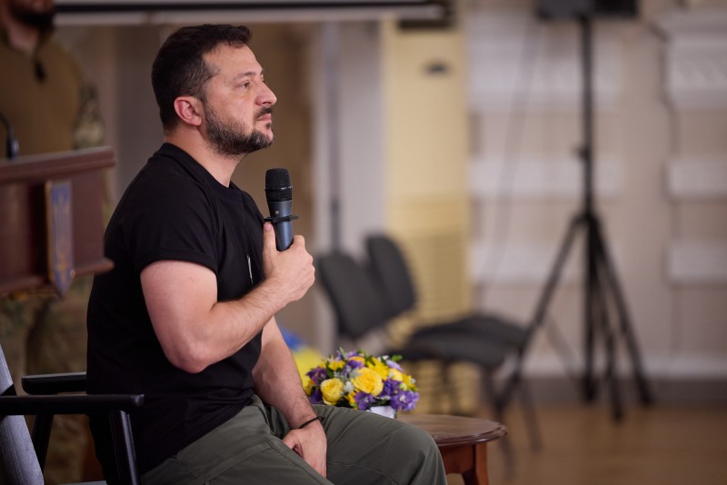 Найголовніше – це дати можливість розвиватися науці при університетах – Президент під час спілкування з університетською спільнотою КПІ імені Ігоря Сікорського Найголовніше – це дати можливість розвиватися науці при університетах – Президент під час спілкування з університетською спільнотою КПІ імені Ігоря Сікорського