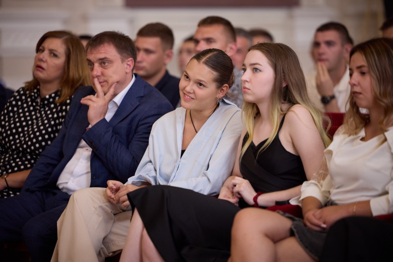 Найголовніше – це дати можливість розвиватися науці при університетах – Президент під час спілкування з університетською спільнотою КПІ імені Ігоря Сікорського Найголовніше – це дати можливість розвиватися науці при університетах – Президент під час спілкування з університетською спільнотою КПІ імені Ігоря Сікорського