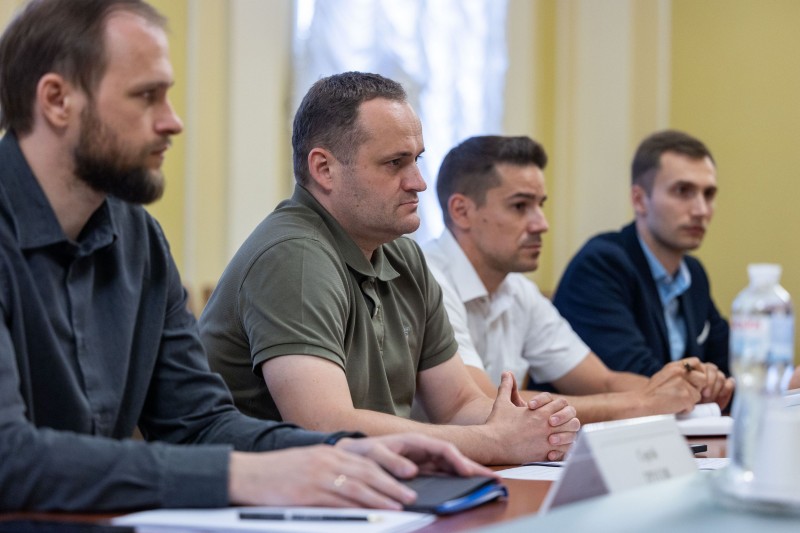 Олексій Кулеба провів зустріч із Послом Азербайджану в Україні Олексій Кулеба провів зустріч із Послом Азербайджану в Україні