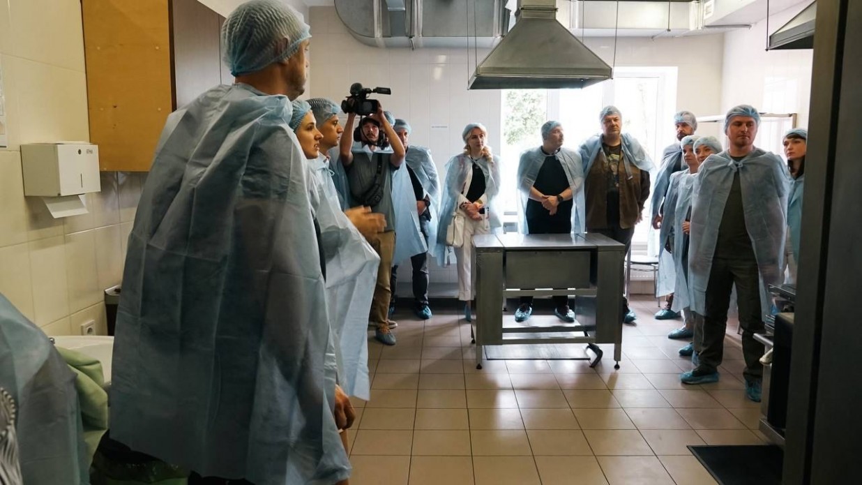 Олена Зеленська: Щоб були сили вчитися, навчати, жити, має бути якісне шкільне харчування Олена Зеленська: Щоб були сили вчитися, навчати, жити, має бути якісне шкільне харчування