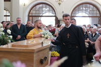 &laquo;Отче Славо, заступайся і&nbsp;молися за&nbsp;всіх нас&raquo;: у&nbsp;Львові похоронили молодого священника Ярослава Федуніва