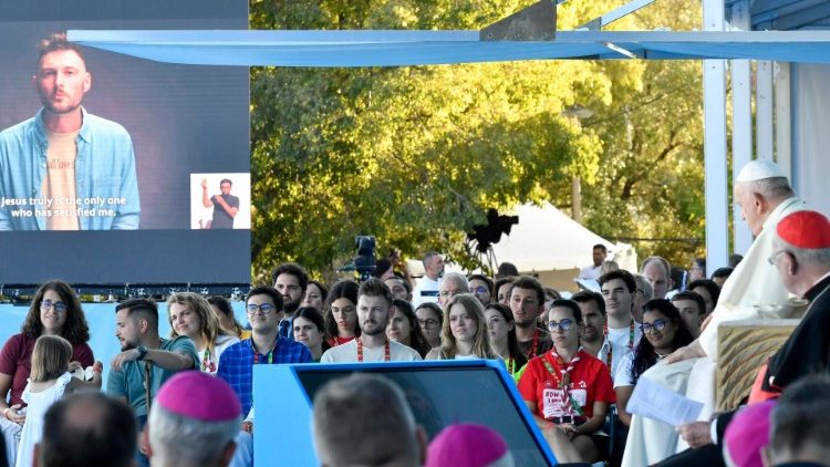 Папа до молоді: хрест – найглибший сенс найбільшої любові Папа до молоді: хрест – найглибший сенс найбільшої любові