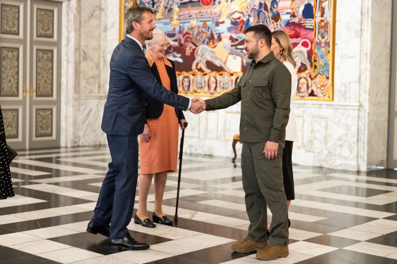 Президент і перша леді України зустрілися з Королевою Данії Маргрете ІІ Президент і перша леді України зустрілися з Королевою Данії Маргрете ІІ