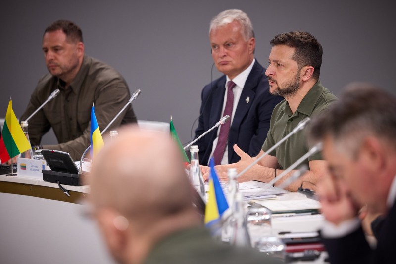 Росія спричинила ізоляцію Криму, ми повернемо для Криму весь світ – виступ Президента на третьому саміті Кримської платформи Росія спричинила ізоляцію Криму, ми повернемо для Криму весь світ – виступ Президента на третьому саміті Кримської платформи