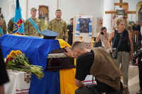 У Патріаршому соборі попрощалися із загиблим військовим пілотом «Джусом» У Патріаршому соборі попрощалися із загиблим військовим пілотом «Джусом»