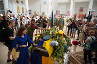 У Патріаршому соборі попрощалися із загиблим військовим пілотом «Джусом» У Патріаршому соборі попрощалися із загиблим військовим пілотом «Джусом»