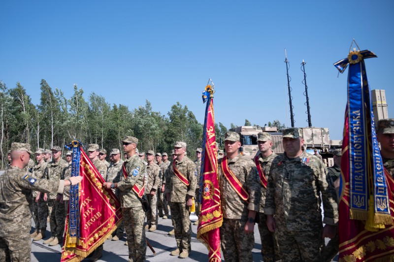 Україна може битися й жити, бо є воїни, які очищують наше небо від російського зла – Президент із нагоди Дня Повітряних сил ЗСУ Україна може битися й жити, бо є воїни, які очищують наше небо від російського зла – Президент із нагоди Дня Повітряних сил ЗСУ
