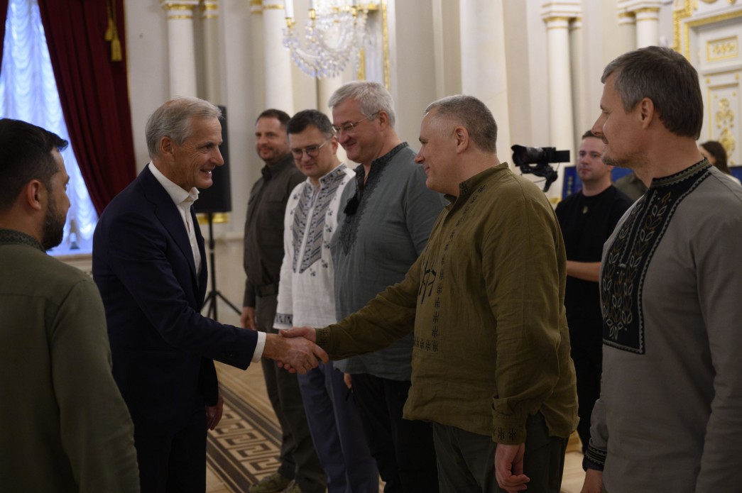 Успішний контрнаступ України потрібен сьогодні всьому світу – Володимир Зеленський Успішний контрнаступ України потрібен сьогодні всьому світу – Володимир Зеленський