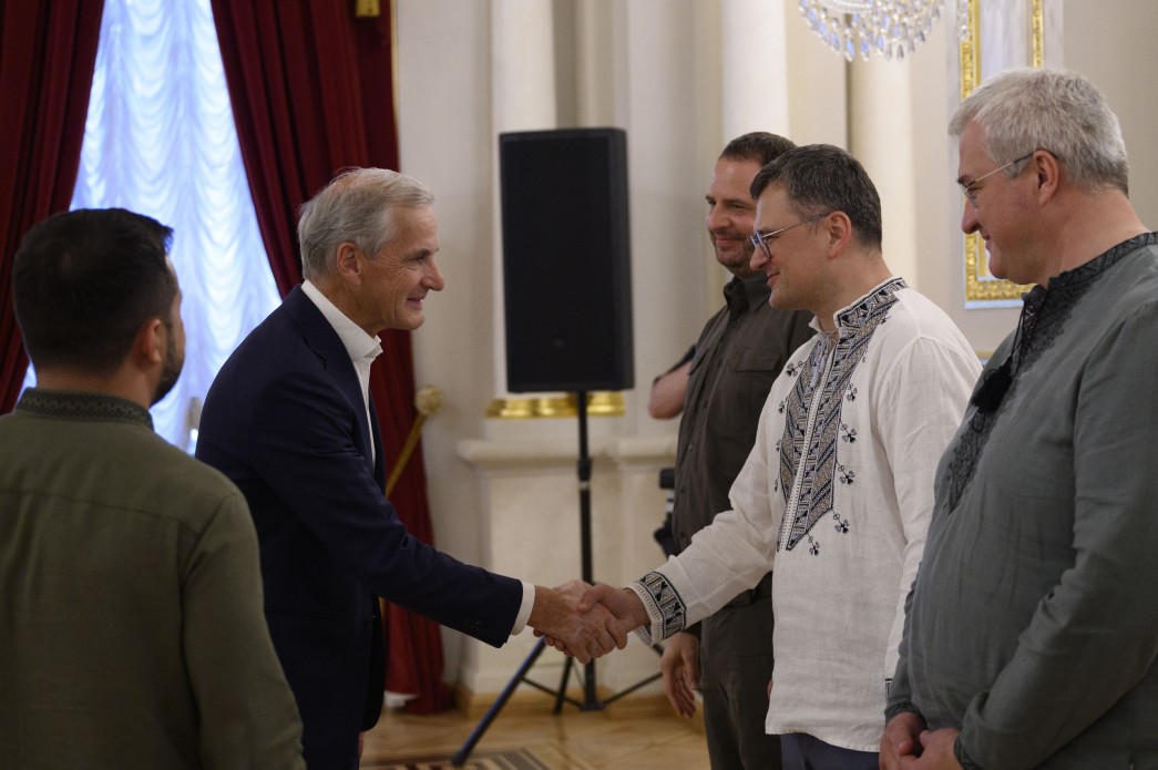 Успішний контрнаступ України потрібен сьогодні всьому світу – Володимир Зеленський Успішний контрнаступ України потрібен сьогодні всьому світу – Володимир Зеленський