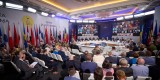 Володимир Зеленський зустрівся із сенаторами США Володимир Зеленський зустрівся із сенаторами США