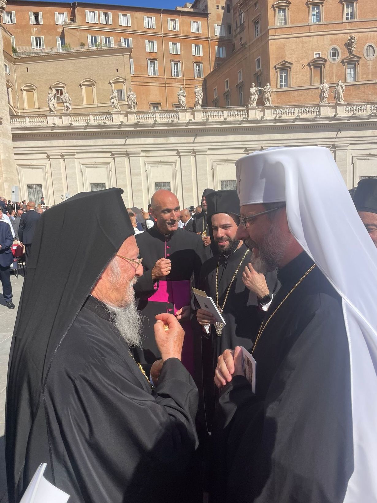 Блаженніший Святослав привітав Префекта Дикастерії для Східних Церков з&nbsp;отриманням кардинальської гідності