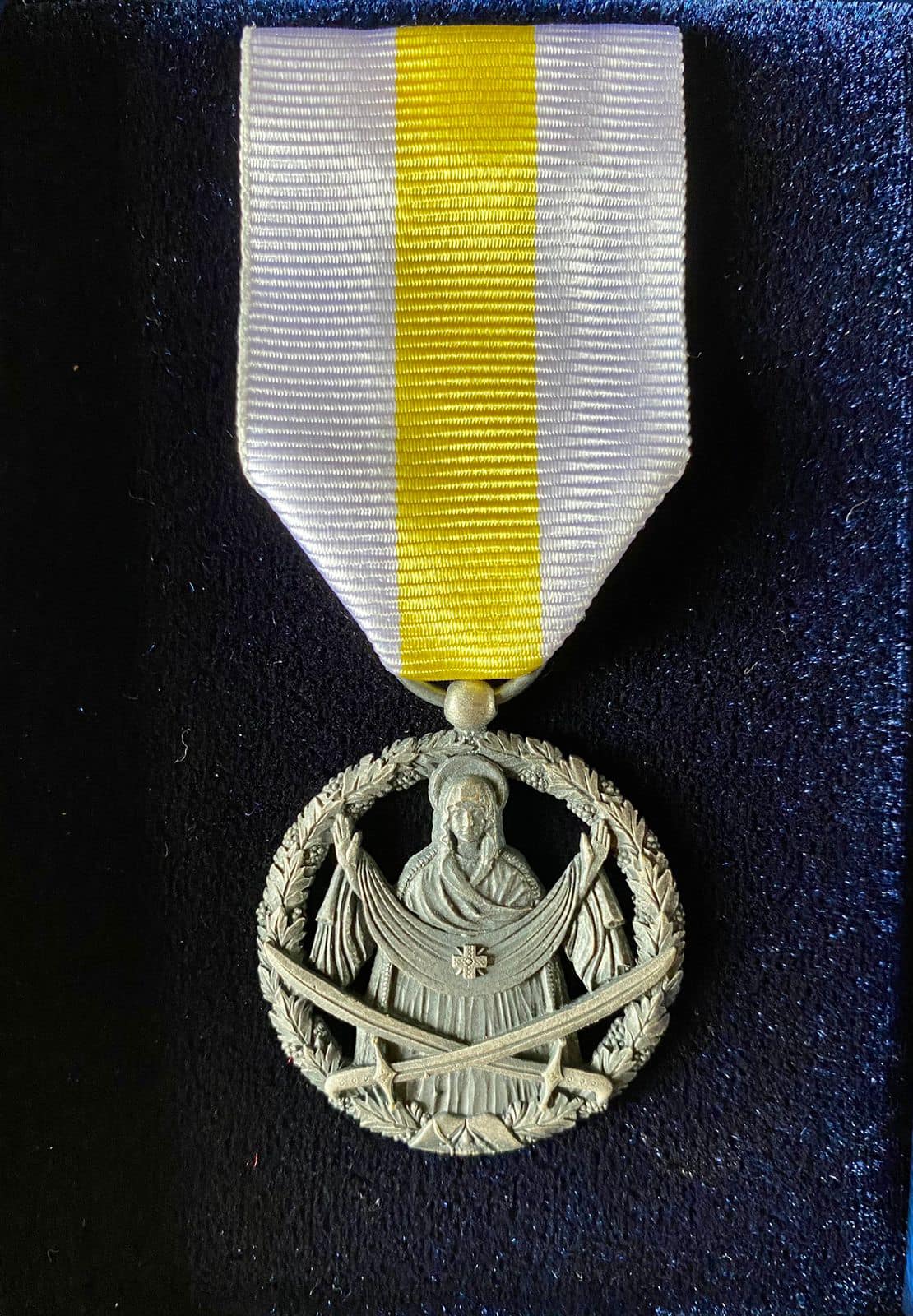 «Ця почесна нагорода ― це визнання праці усіх добродіїв із України та світу»: отець Тарас Михальчук про почесний нагрудний знак «За сприяння війську» від Головнокомандувача ЗСУ «Ця почесна нагорода ― це визнання праці усіх добродіїв із України та світу»: отець Тарас Михальчук про почесний нагрудний знак «За сприяння війську» від Головнокомандувача ЗСУ