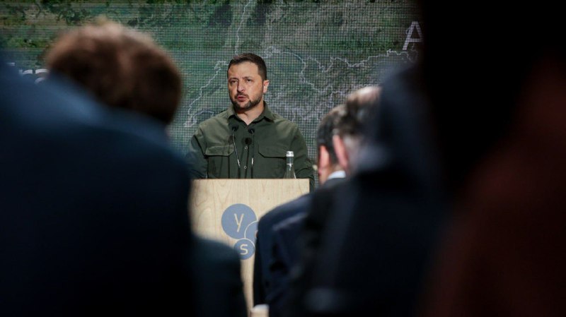 Українська економіка формується в трьох вимірах: економіка воєнного часу, економіка відновлення та економіка майбутнього Українська економіка формується в трьох вимірах: економіка воєнного часу, економіка відновлення та економіка майбутнього