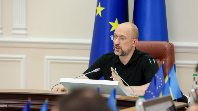 До 15 вересня Уряд ухвалить проєкт державного бюджету на 2024 рік.
📌 Пріоритетом №1 залишиться сектор безпеки й оборони До 15 вересня Уряд ухвалить проєкт державного бюджету на 2024 рік.
📌 Пріоритетом №1 залишиться сектор безпеки й оборони