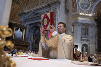 Глава УГКЦ: &laquo;З&nbsp;гробу святого Петра кажемо Риму і&nbsp;світові: Україна стоїть! Україна бореться! Україна молиться!&raquo;