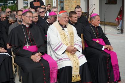 Коментар нунція в Україні про Центр милосердя та склад Карітасу у Львові Коментар нунція в Україні про Центр милосердя та склад Карітасу у Львові